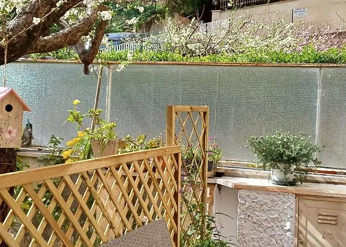 Apartment Vicino Metro Per Centro E Vaticano - Il Giardino Dell'eden 10 *